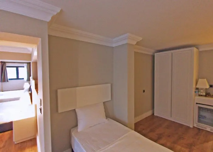 Mara Business Hotel